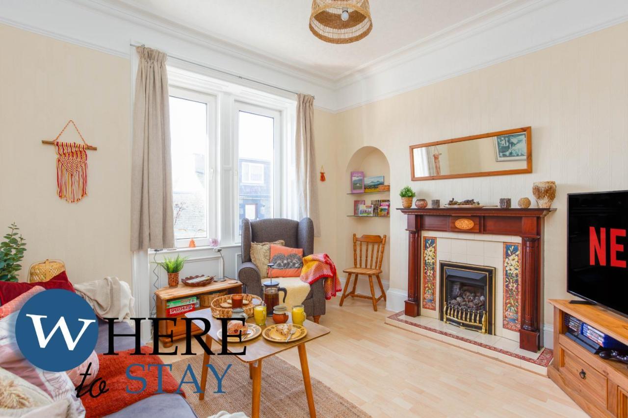 Bright 2Bed Apartment In Galashiels City Centre Kültér fotó